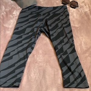 MARIKA TAK Capri leggings